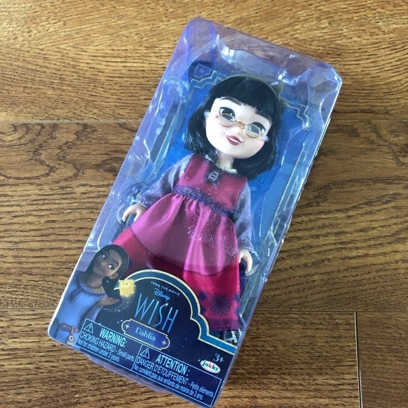 Disney Wish: Dahlia small jointed doll - Picture 1 of 2